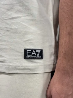 Armani EA7 - T-shirt - Beige