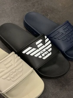 Emporio Armani - Slippers - Zwart