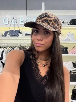 Guess - Baseball Cap - Bruin