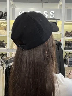 Guess - Baseball Cap - Zwart