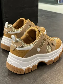 Guess - BBrayjen2 Sneakers - Beige