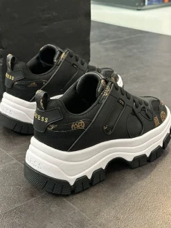 Guess - Brayjen2 - Zwart