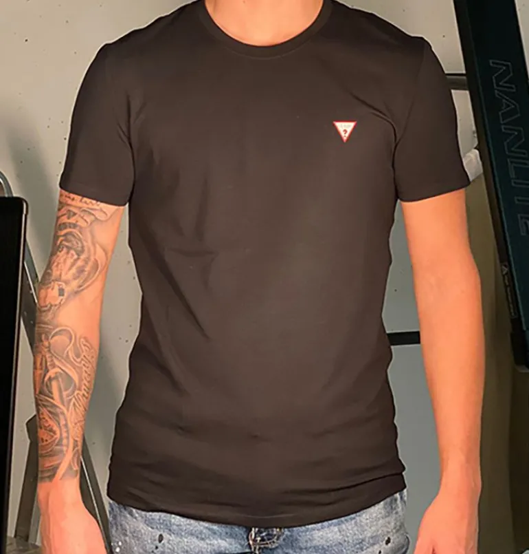 Guess - Cn Ss Core Tee - Zwart