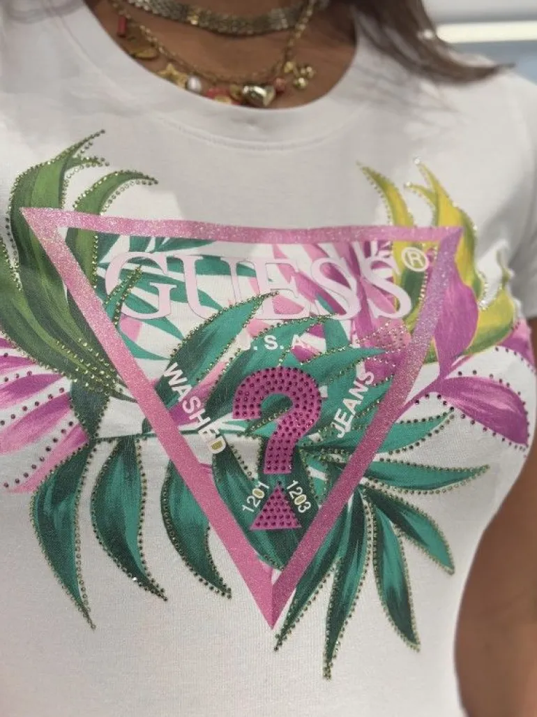 Guess - Cn Ss Leaf Triangle Tee - Wit