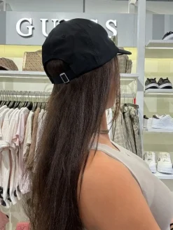 Guess - Dina Nylon Hat - Zwart