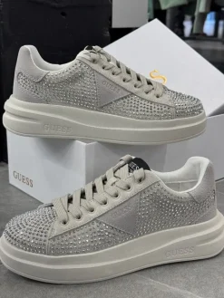 Guess - Elbina Sneakers - Grijs