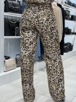 Guess - Enora Straight Pant - Bruin