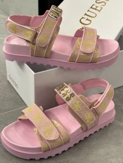 Guess - Fadison Sandalen - Roze