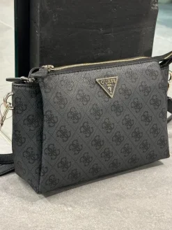 Guess - Noelle Tri Compartment Xbody - Zwart