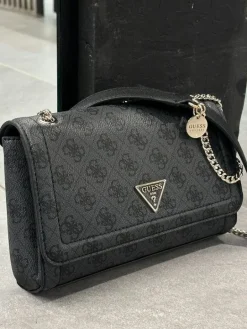 Guess - Noelle Tri Compartment Xbody - Zwart