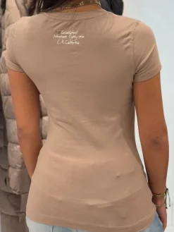 Guess - Ss Cn Cheeta Logo Triangle Tee - Beige