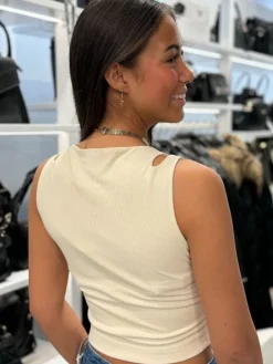 Guess - Zama Cut Out Details Crop Top - Beige