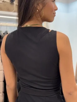 Guess - Zama Cut Out Details Crop Top - Zwart
