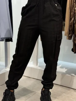 Guess Active - 4G Logo Cargo Pants - Zwart