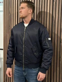 Guess Jeans - Gj Bomber Jkt - Blauw