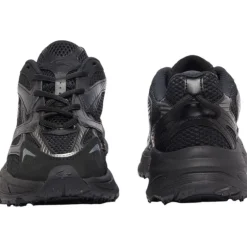 Lacoste - L003 Neo Shot 125 Sneakers - Zwart