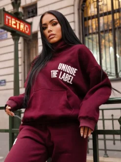 Unique The Label - Elyana Joggingpak - Bordeaux Rood