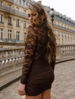 Unique The Label - Kiki Lace Dress - Bruin