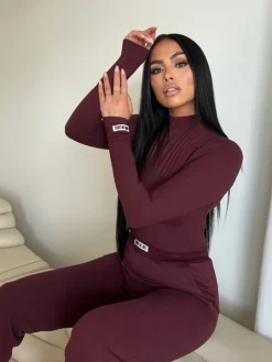 Unique The Label - Kimmy Turtleneck Top - Rood