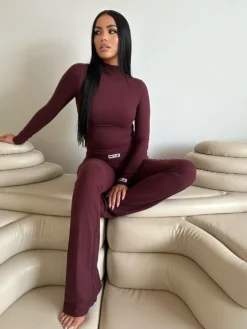 Unique The Label - Kimmy Turtleneck Top - Rood