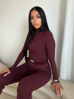 Unique The Label - Kimmy Turtleneck Top - Rood