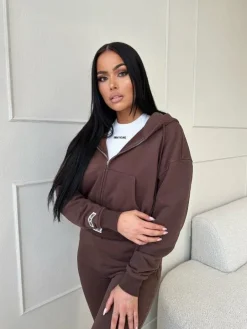 Unique The Label - Molly Vest Tracksuit Vest - Bruin